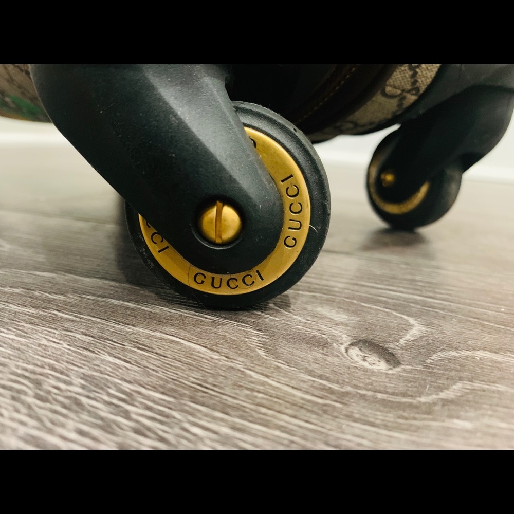 Gucci Bengal GG Supreme Carry-on - Picture 7 of 8